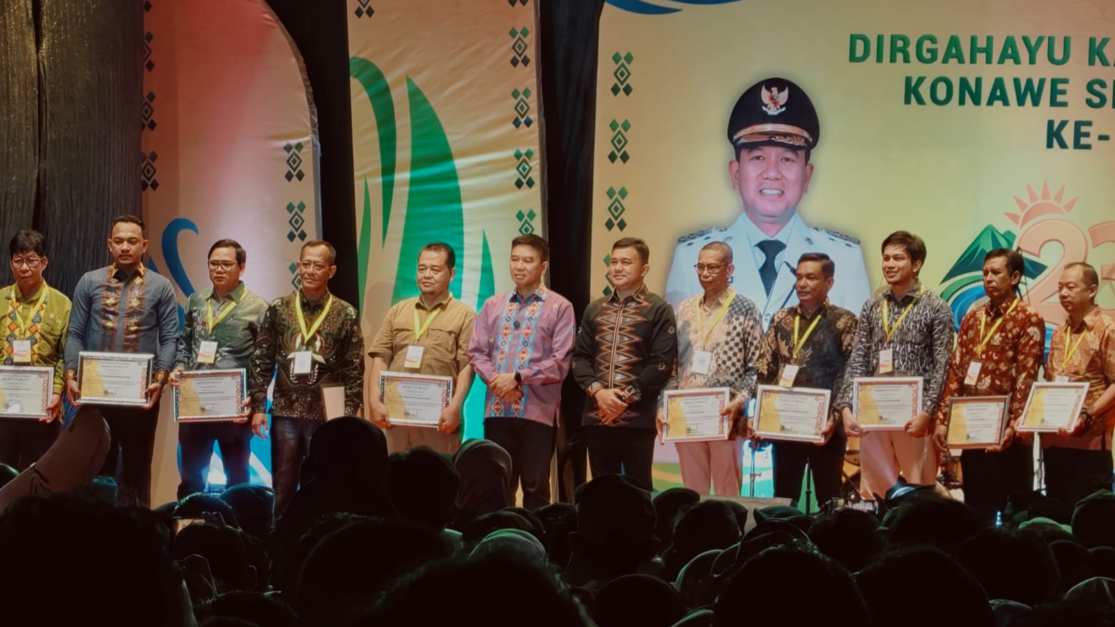 PT Ifishdeco Tbk dan PT Hangtian Nur Cahaya “Diganjar” Penghargaan dari Pemda di HUT ke 23