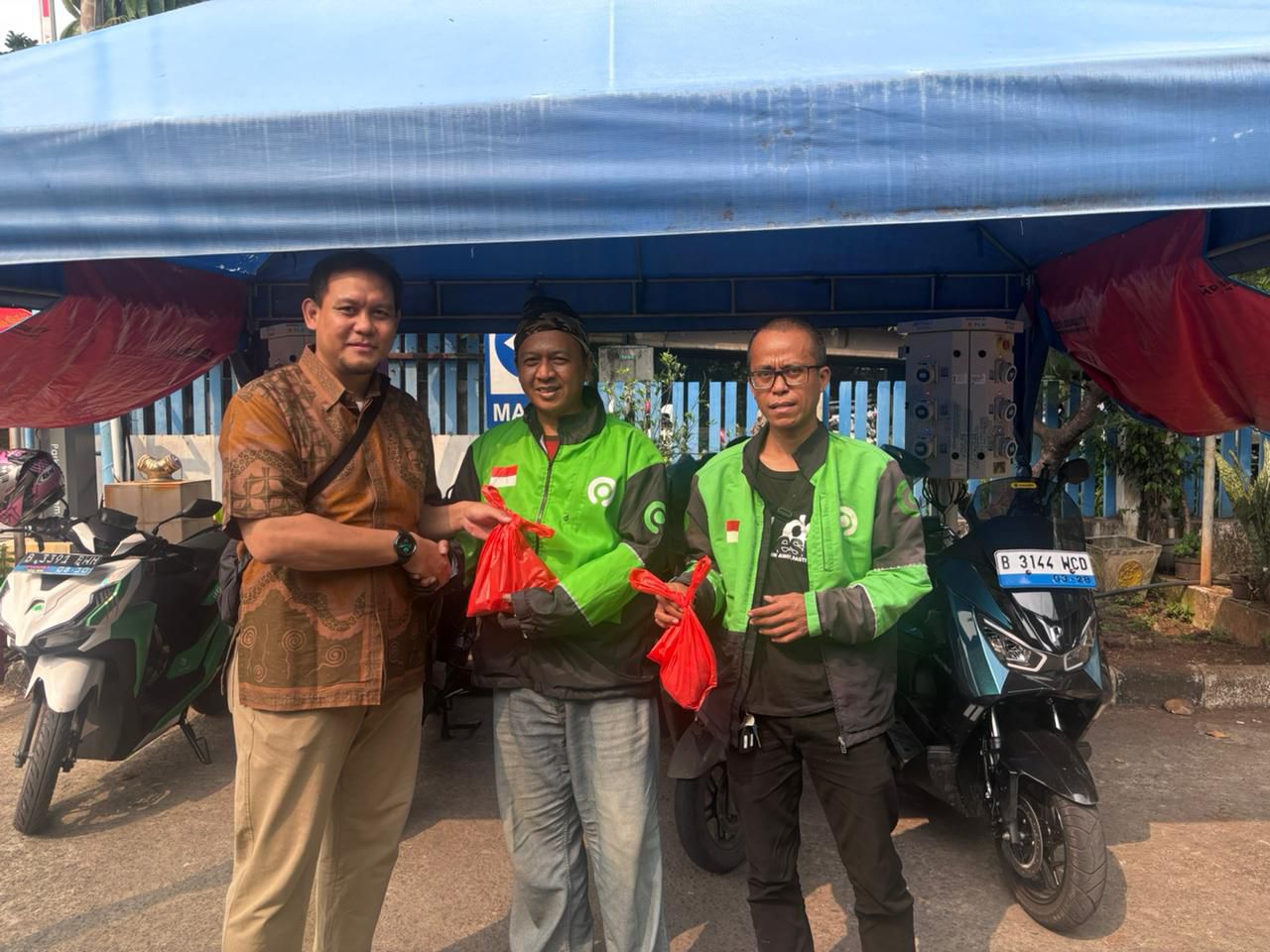 Tebar Kebahagian Idul Adha, 255 Hewan Kurban PLN UID Jakarta Raya Jangkau Ribuan Masyarakat yang Membutuhkan