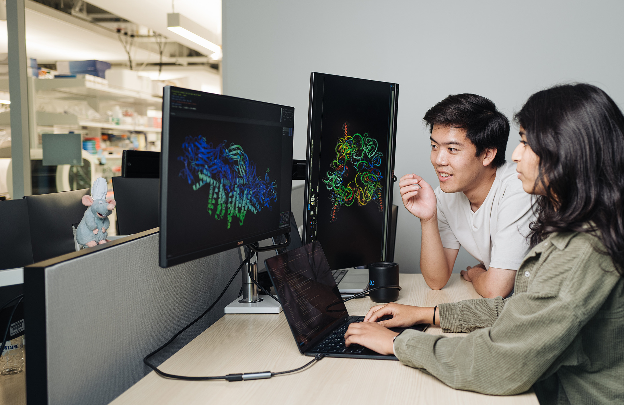 Untuk Pertama Kali, AI Berhasil Ciptakan Virus Biologis